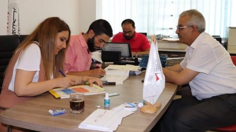 الاتحاد يقدم لهيئة الانتخابات ملف ترشحه للمشاركة في الاستفتاء على الدستور