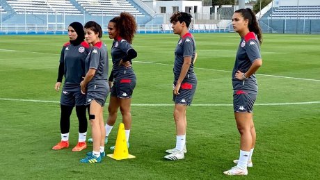 كان: لاعبة المنتخب سامية العوني في التشكيلة المثالية لدور المجموعات