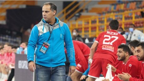 الموت يفجع مدرب المنتخب التونسي لكرة اليد سامي السعيدي
