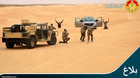 الجيش الوطني يحبط عملية تهريب 54 الف علبة سجاير