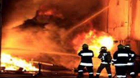 السيطرة على حريق في جزء بواحة توزر القديمة