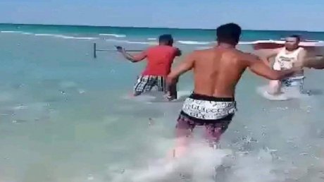 ايقاف المتهم الثالث في حادثة الاعتداء على عائلة كانت تستحم في شاطئ البغدادي بالمنستير