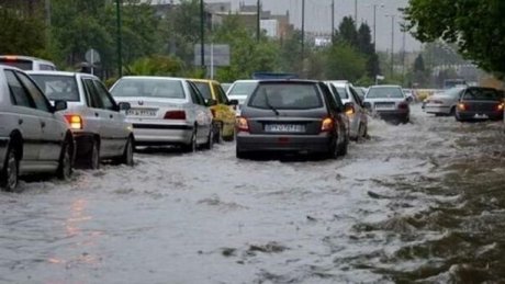 مقتل 6 عراقيين في فيضانات شمال إيران