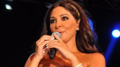إليسا تتعرض لموقف محرج في حفل بيروت بعد غياب 3 سنوات