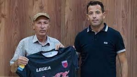 محمد علي معالج يشرف على تدريب إتحاد تطاوين