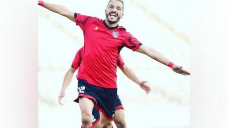 اللاعب خالد الغرسلاوي يتعاقد مع الأولمبي الباجي