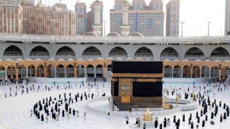 السعودية تعلن إجراءات جديدة بخصوص العمرة