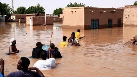 عشرات الضحايا وآلاف المتضررين.. ماذا يحدث جراء السيول في السودان؟