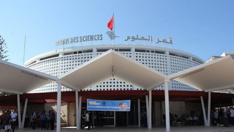 عريضة من الجامعيين يرفضون فيها تحويل الفضاءات الجامعية الى منابر لدعاة الفتنة و القتل