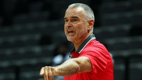 إقالة الألماني ديرك بورمان من تدريب المنتخب التونسي لكرة السلة