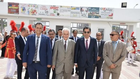 والي سوسة يشرف على افتتاح الدورة السابعة للصالون الدولي للكتاب والدورة الخامسة لصالون الطفل بفضاء معرض سوسة الدولي
