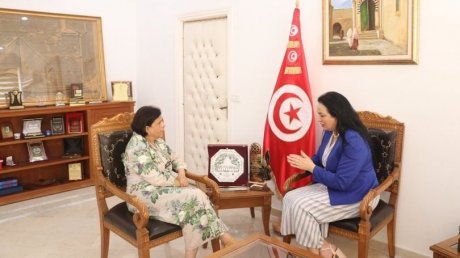 وزارة المراة تدعو الى الحد من الاسعار المشطة التي تعتمدها بعض الروضات ومحاضن الاطفال ومنع تنظيم الاحتفالات المُكلِفة