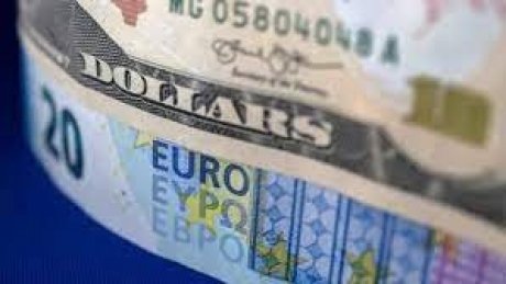 اليورو يسجل ارتفاعا والبنك المركزي الأوروبي يمهد لرفع الفائدة مجددا