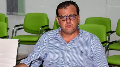 أمير الجزيري ينسحب من رئاسة النادي البنزرتي ويطلب تدخل رئاسة الحكومة
