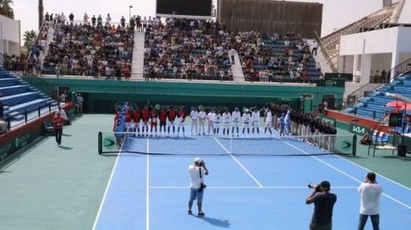 افتتاح منافسات كأس ديفيس للتنس بملاعب التنس بالحي الوطني الرياضي بالمنزه