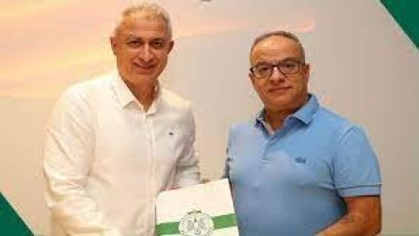 منذر الكبير مدرباً جديداً للرجاء الرياضي المغربي