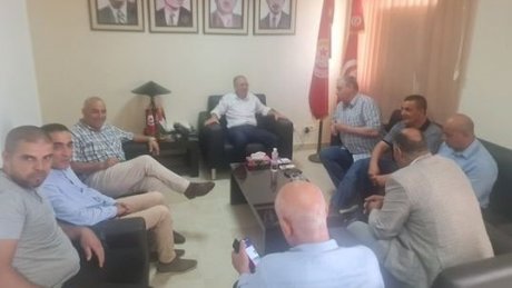 الأمين العام يستقبل الاتحاد الجهوي للشغل بالقصرين ويطلع على الوضع التنموي الصعب