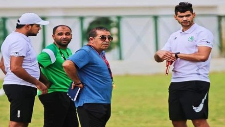 لطفي القادري واثنين من مساعديه يستقيلون من تدريب نادي حمام الأنف