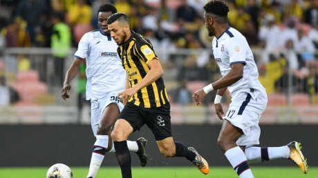 الفيفا تعاقب إتحاد جدة السعودي بسبب أنيس البدري