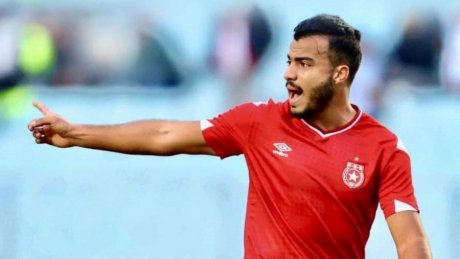 غفران النوالي لاعب النجم الساحلي يتعرّض لإصابة خطيرة
