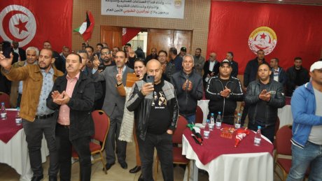 اشكاليات خصوصية سيناقشها مؤتمر الصناعات الغذائية والتجارة والسياحة والصناعات التقليدية : معظلة تعليب الزيوت ونقص الحليب والسكر وملف الدعم