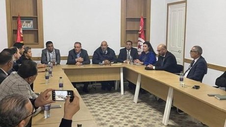 بسبب التعثر ، مجلس قطاعي للتأمين دفاعا عن زيادات في الأجور