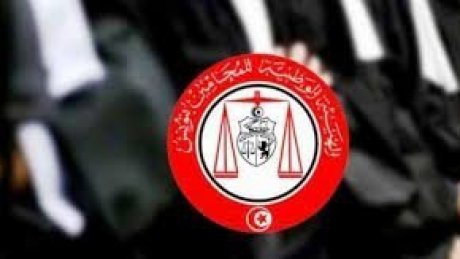 المحامون ينتفضون ضد قانون المالية و يهددون بالعصيان