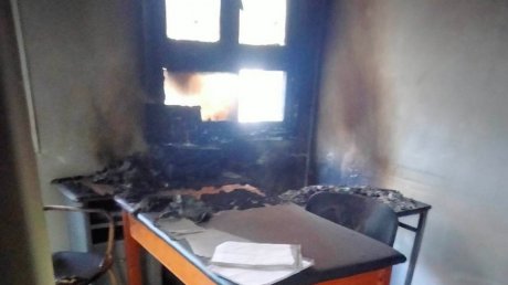 حرق مكتب في إعدادية بير بورقبة