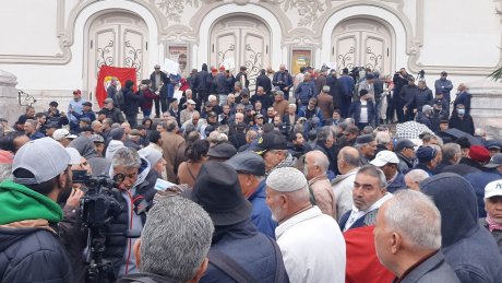 غضب في صفوف المتقاعدين نتيجة التهميش