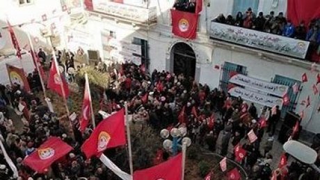 بيان الـ77: النضال على كل الجبهات ومشروع وطني للخروج من الازمة الراهنة
