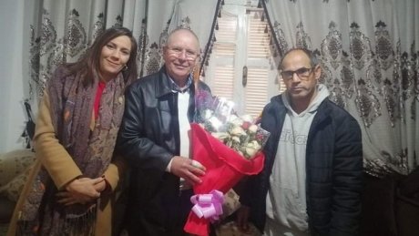 الامين العام يطمئن على صحة الاخ فخرس الصميطي عضو جامعة الثانوي