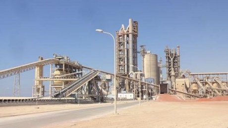 تأجيل اضراب أعوان اسمنت بنزرت الى 1 و2 مارس وتفادي تعطل الانتاج في مقدمة المطالب