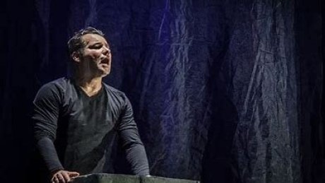 المحامي رحال جلالي يعلن قرار الافراج عن المخرج السينمائي عصام بوقرة