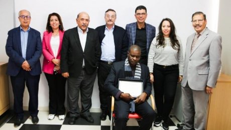 في مبادرة غير مسبوقة: مؤسسة برس كم تعين صحفيا موريتانيا على رأس هيئة تحريرها