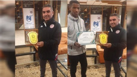 رابطة أحباء أهلي طرابلس الليبي تكرّم الناخب الوطني جلال القادري