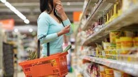 تضخم أسعار المواد الغذائية بنحو 15.6 بالمائة و9.8 للمواد المصنعة