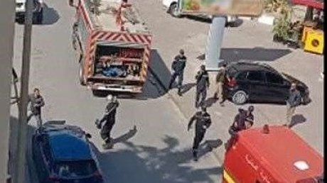 الاحتفاظ بعدد من المهاجرين الأفارقة على خلفية اعتدائهم على مقر المفوضية السامية لشؤون اللاجئين