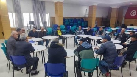 في باجة : اجتماع نقابي في قطاع الفلاحة