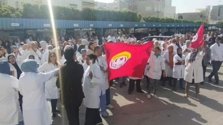 تنكر لمكاسب اعوان المستشفى الجامعي فطومة بورقيبة بالمنستير