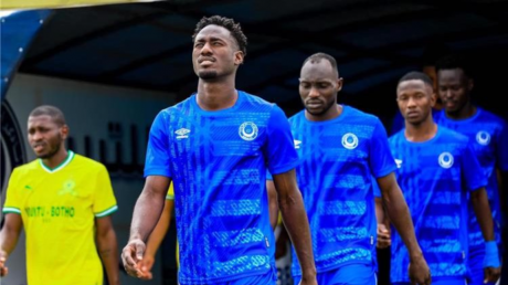 الهلال السوداني يخاطب الاتحاد العربي لكرة القدم لاستضافة لقائه أمام النادي الصفاقسي في السعودية