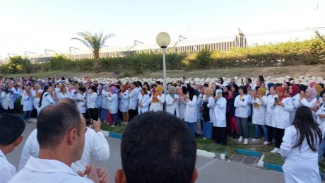 الإضراب بيومين في مصنع كهرباء التقنية بسيدي عبد الحميد سوسة بسبب إيقاف نقابيين