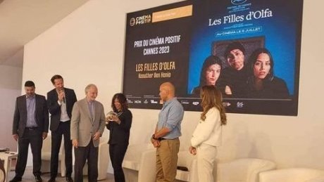 في انتظار التتويج الاهم : المخرجة كوثر بن هنية تفوز بالجائزة الأولى السينما الإيجابية