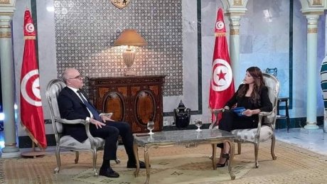 هذه الليلة على قناة التاسعة : حوار خاص مع وزير الخارجية حول علاقتنا الافريقية والعربية وصندوق النقد الدولي .