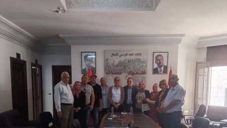 المكتب التنفيذي الموسع للاتحاد الجهوي للشغل بأريانة يتدارس الوضع العام والجهوي