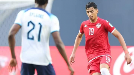 علي السعودي يمضي لنادي قطر القطري