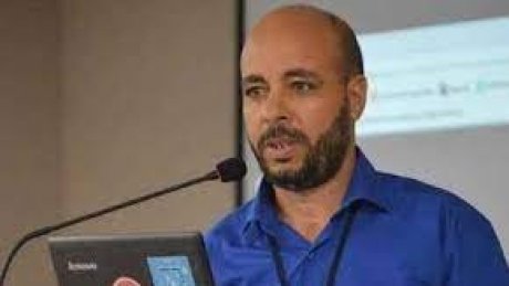 ممثل المنتدى التونسي : تحذير من تفاقم الوضع في صفاقس، ومن انتقال العنف إلى الشارع