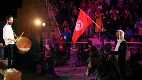 المهرجان الدولي بالقصرين: عرض فرجوي إحياء لتاريخ الفلاقة وتمجيدا لبطولاتهم
