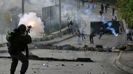 إصابة عدد من الفلسطينيين برصاص قوات الاحتلال إثر اقتحام مخيم بلاطة في نابلس