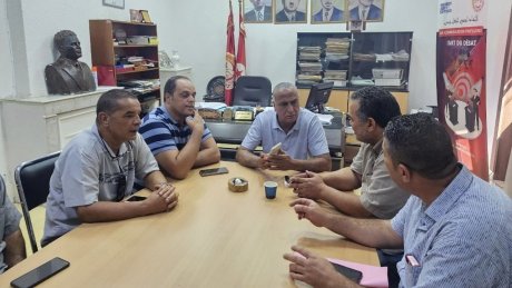 جلسة عمل جمعت الإتحاد الجهوي للشغل بتونس بأعضاء نقابات سنيب لابراس و الصحافة و الصباح