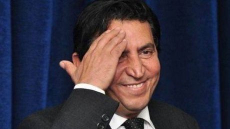الشاعر الفقيد كريم العراقي ليس صاحب البيت "لا تشك للناس جرحا أنت صاحبه "